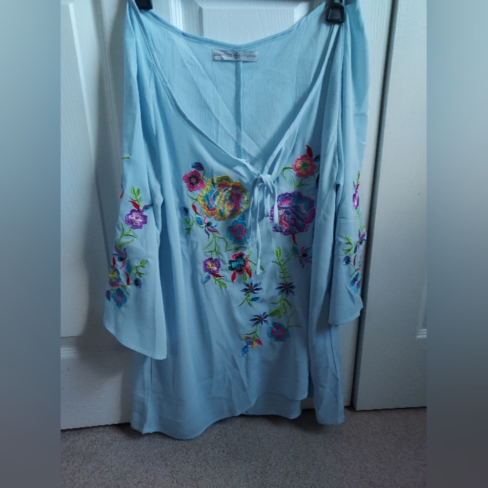 Avon signature collection women's large top